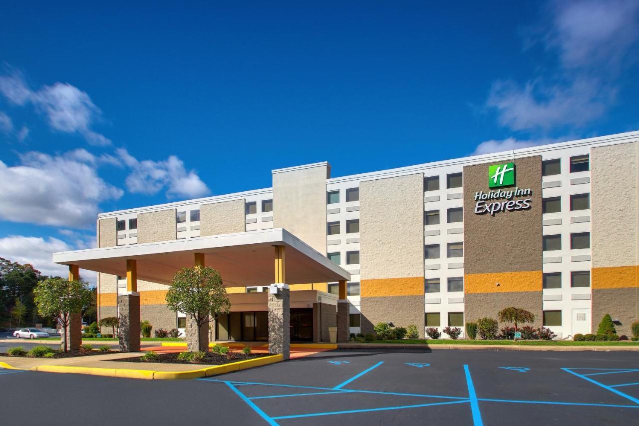 Holiday Inn Express Pittston - Scranton Airport By Ihg Extérieur photo
